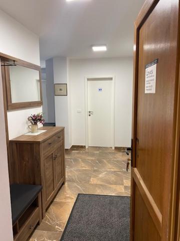 Apartman L. Banjole Exterior foto